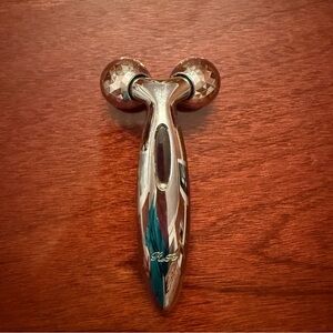 ReFa Silver Facial Roller